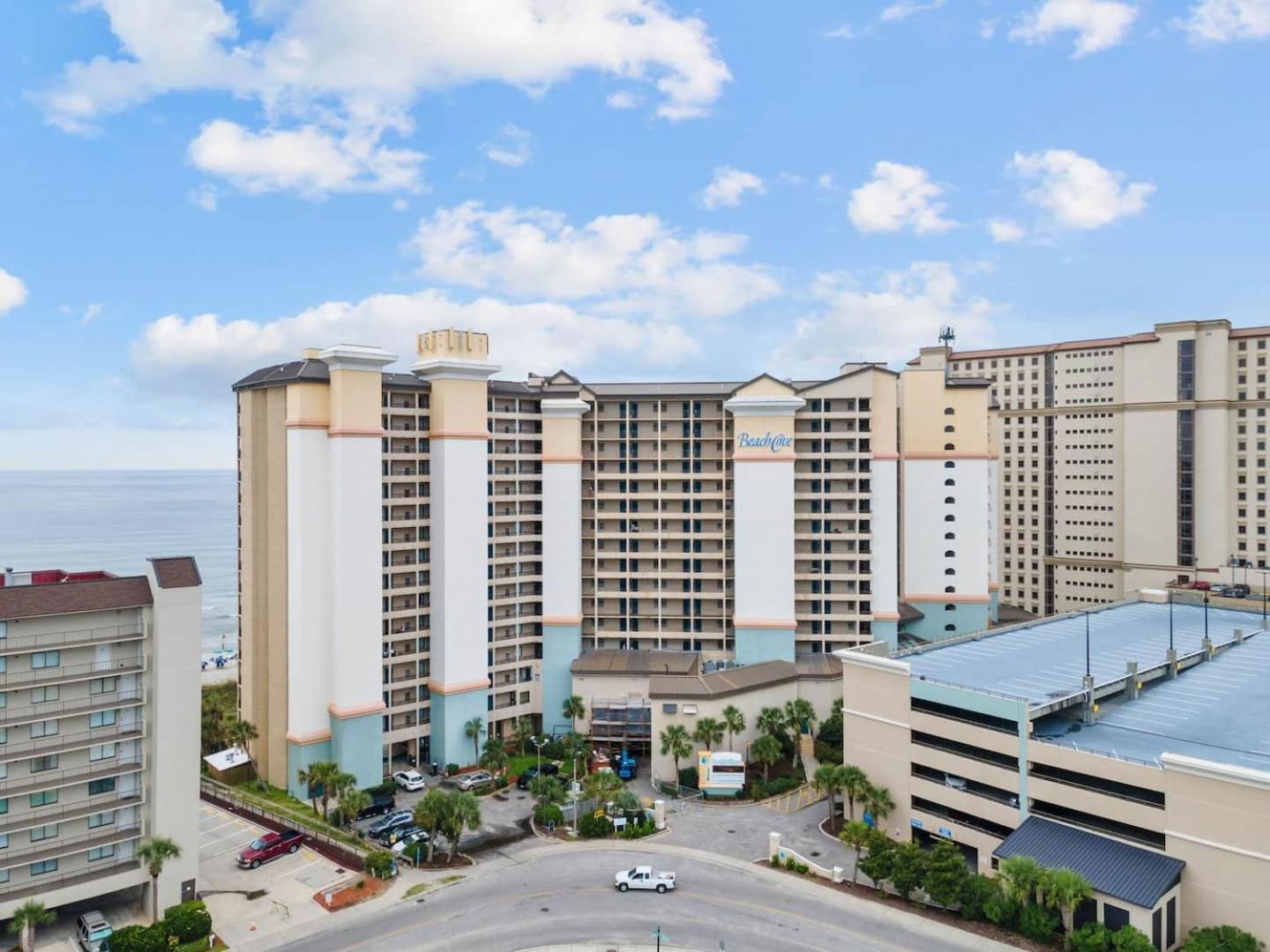Luxury Ocean Front By Barefoot Landing Apartamento Myrtle Beach Exterior foto